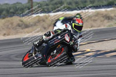 media/Oct-13-2025-Moto Forza (Mon) [[a66d839500]]/2-A Group/Session 3 (Turn 16)/